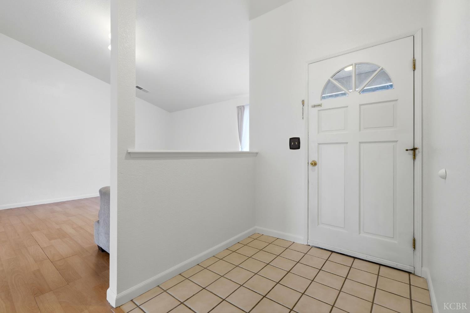 1804 E Vine Ave, Visalia, CA 93292