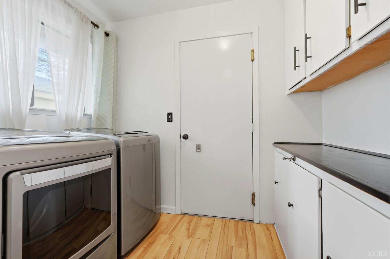 1804 E Vine Ave, Visalia, CA 93292