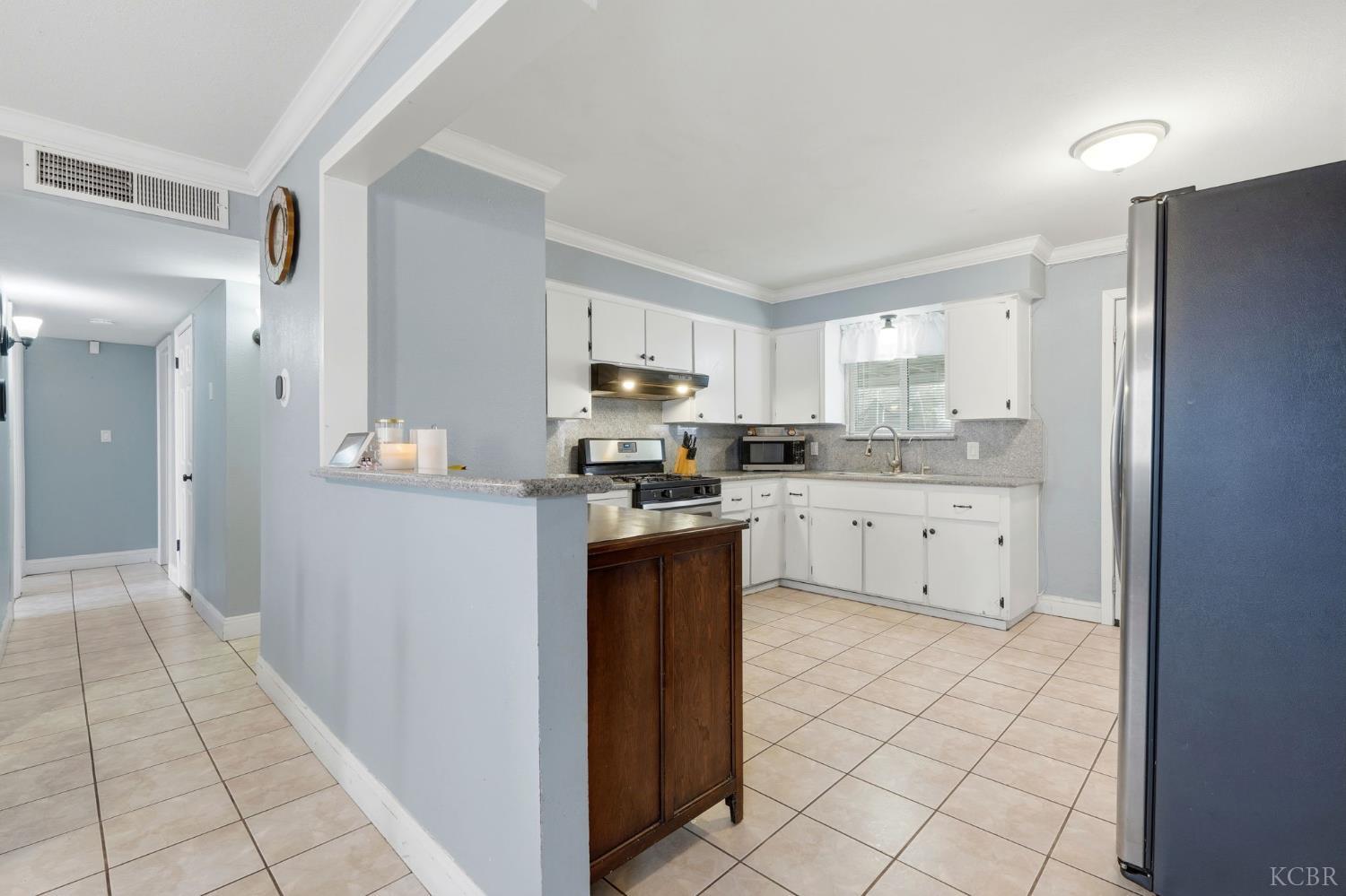 2414 Strepy Ave, Corcoran, CA 93212