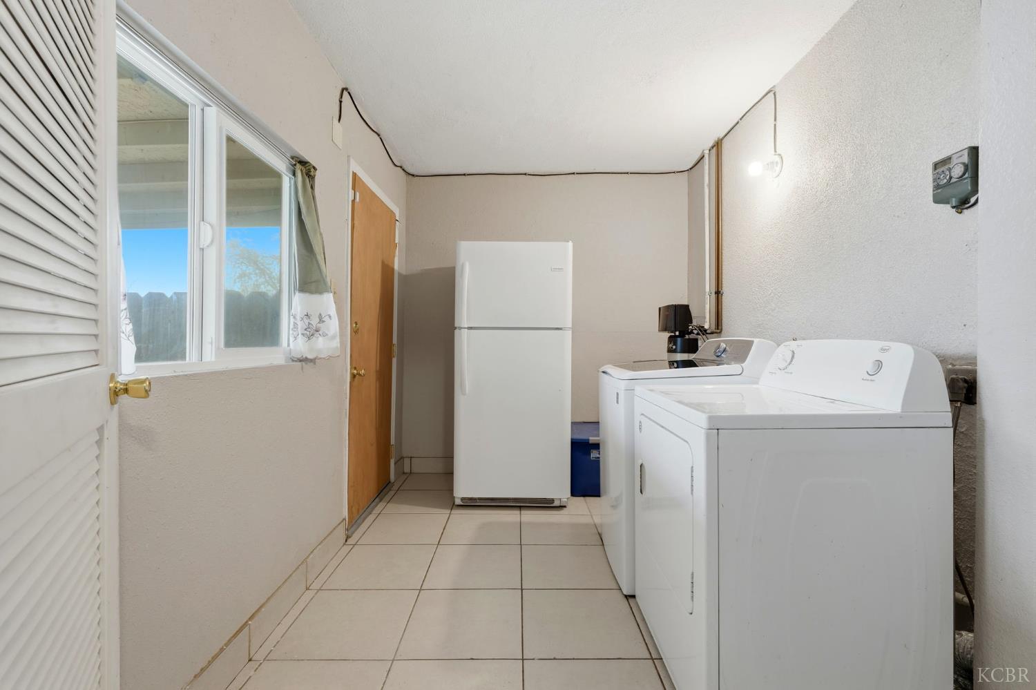 2414 Strepy Ave, Corcoran, CA 93212