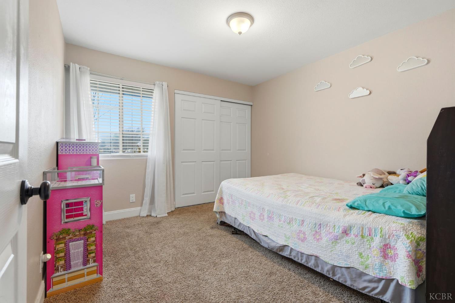 2414 Strepy Ave, Corcoran, CA 93212