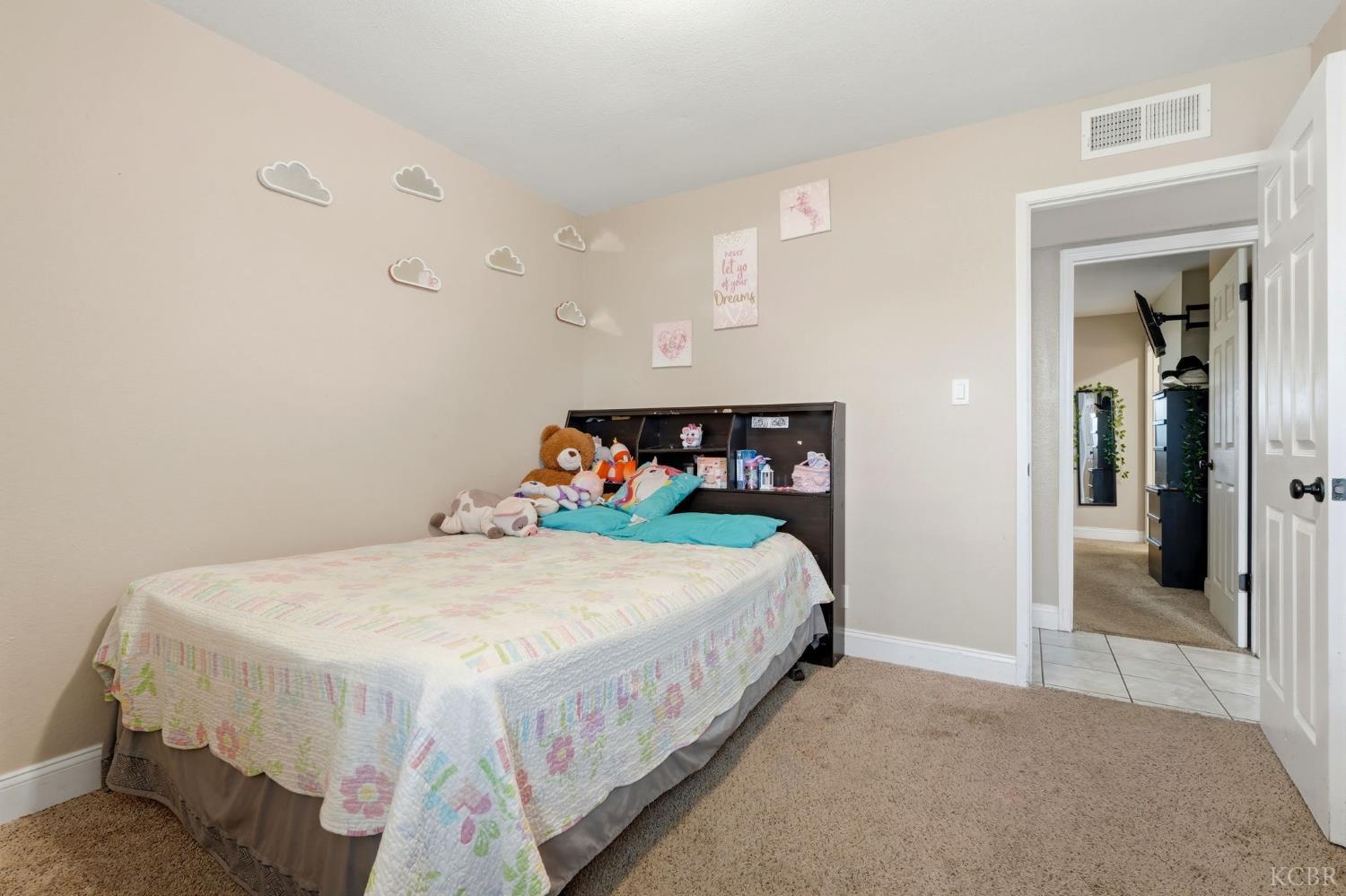 2414 Strepy Ave, Corcoran, CA 93212