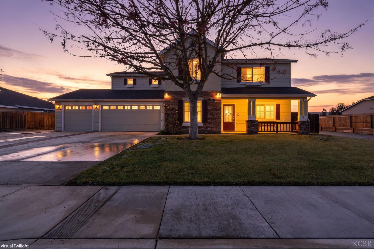 1306 Waterview St, Hanford, CA 93230