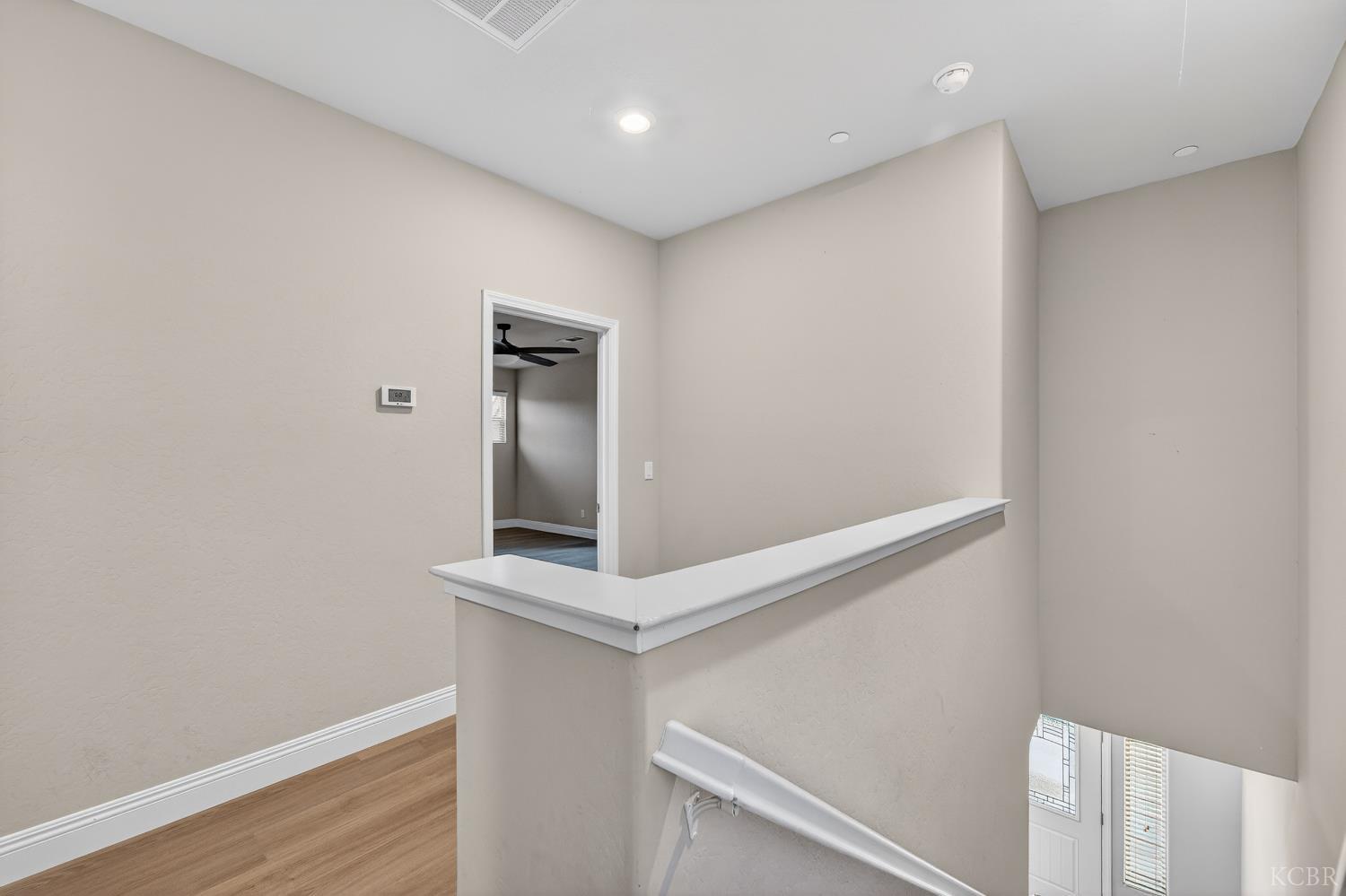 2060 W Hopkins Way, Hanford, CA 93230