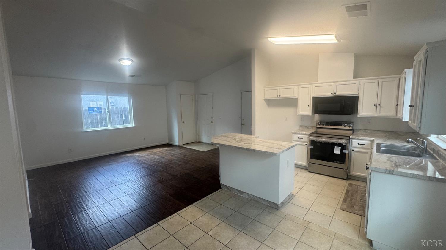 1813 Josephine Ave, Corcoran, CA 93212