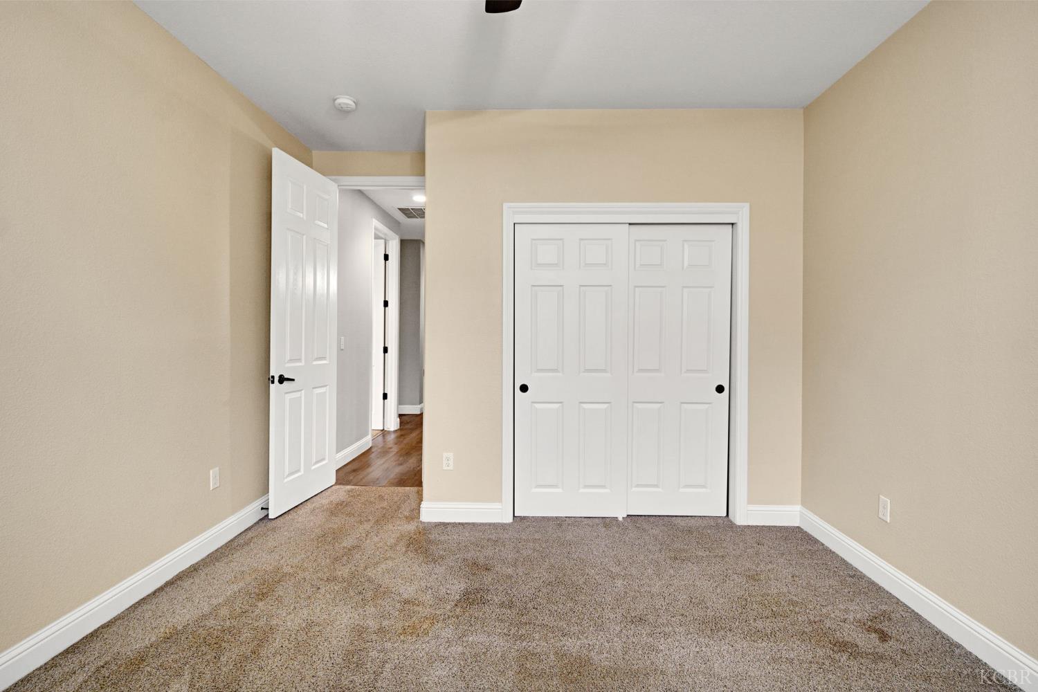 798 S Michelle Ave, Kerman, CA 93630