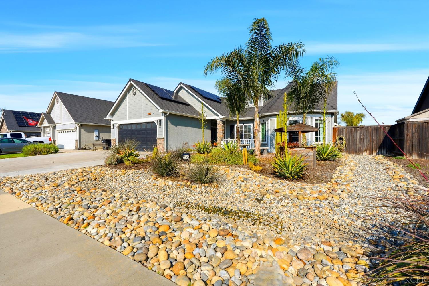 1528 Castoro Way, Hanford, CA 93230
