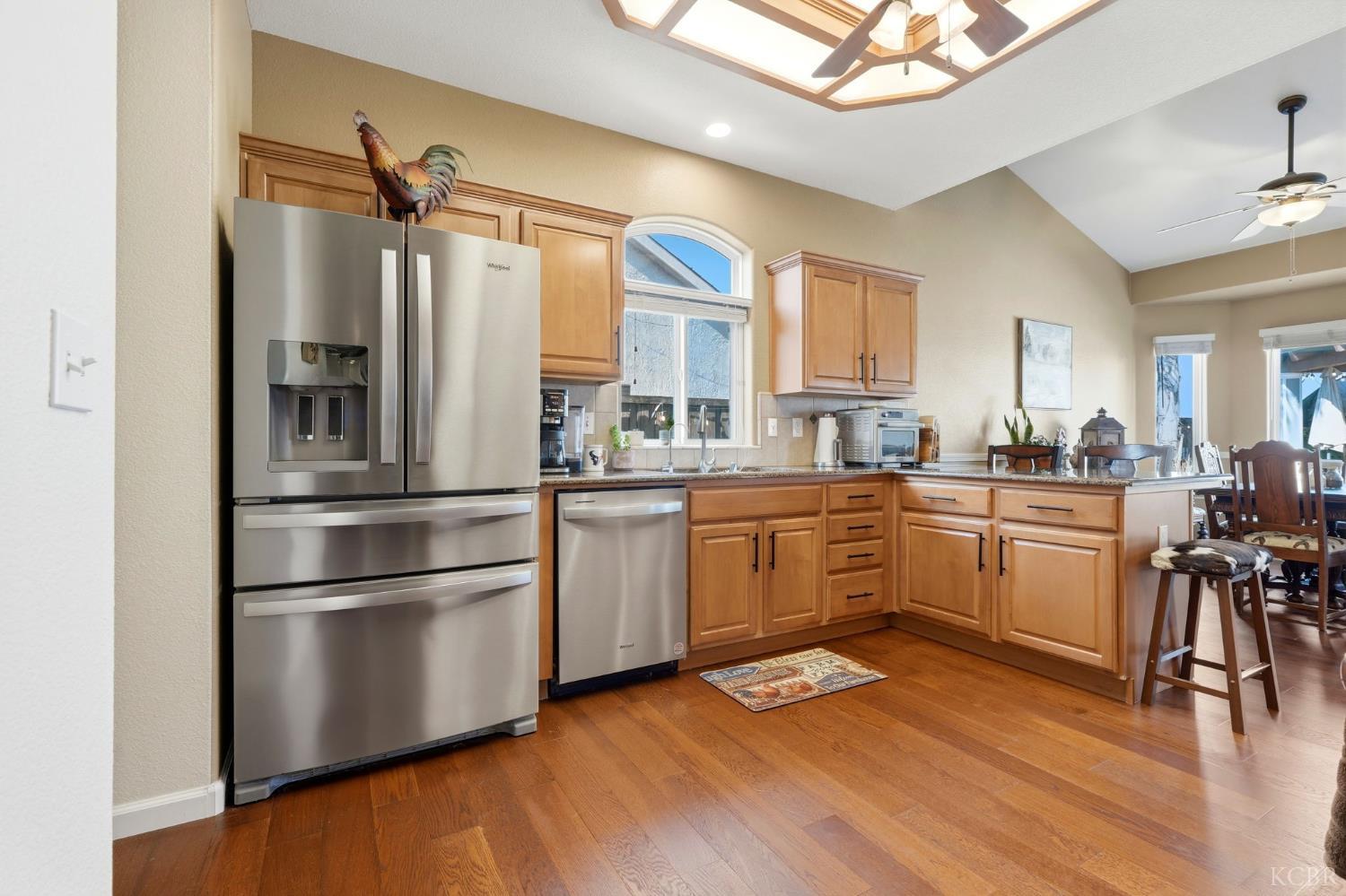 1528 Castoro Way, Hanford, CA 93230