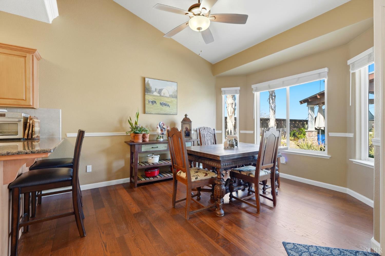 1528 Castoro Way, Hanford, CA 93230