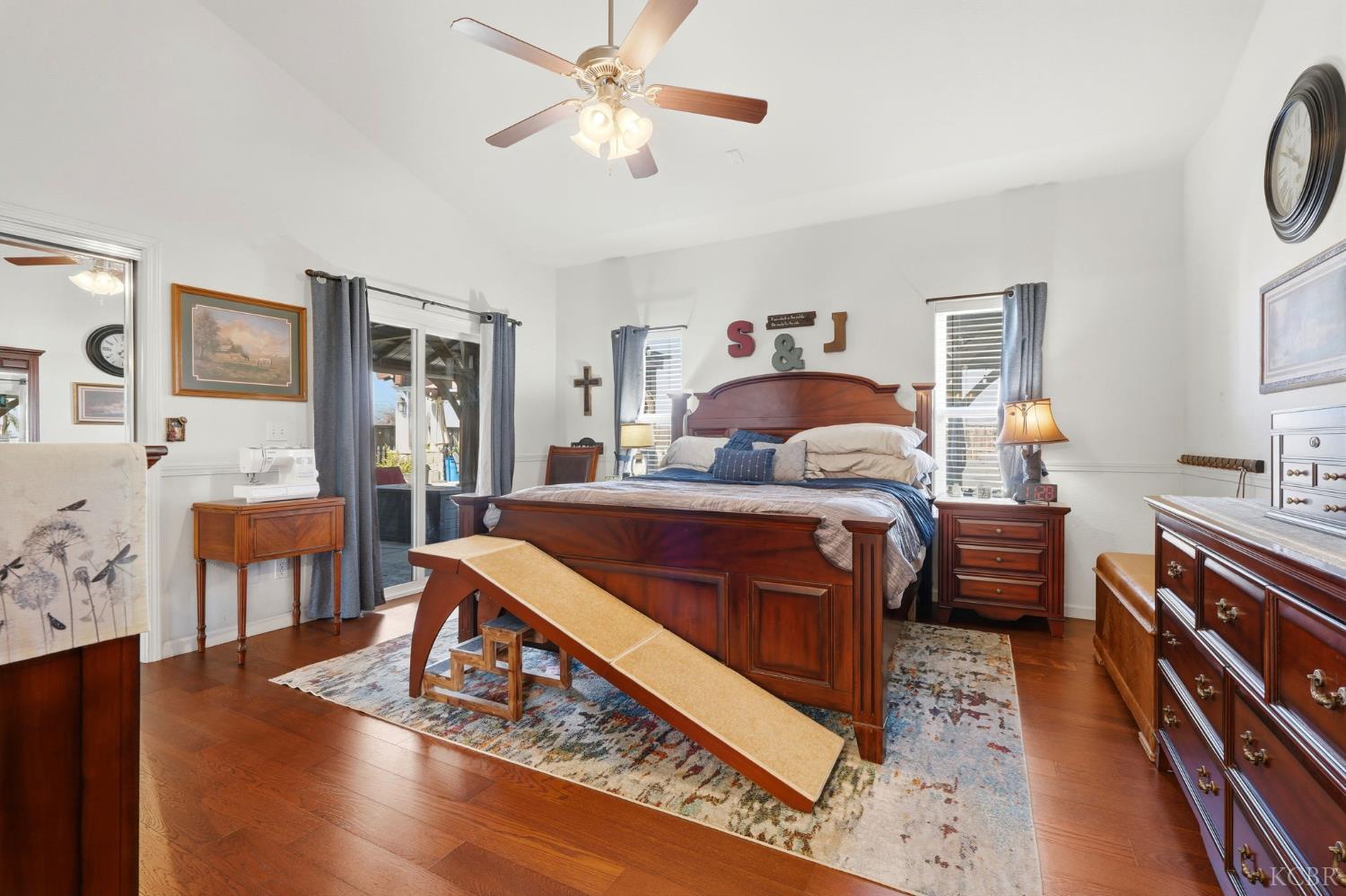 1528 Castoro Way, Hanford, CA 93230