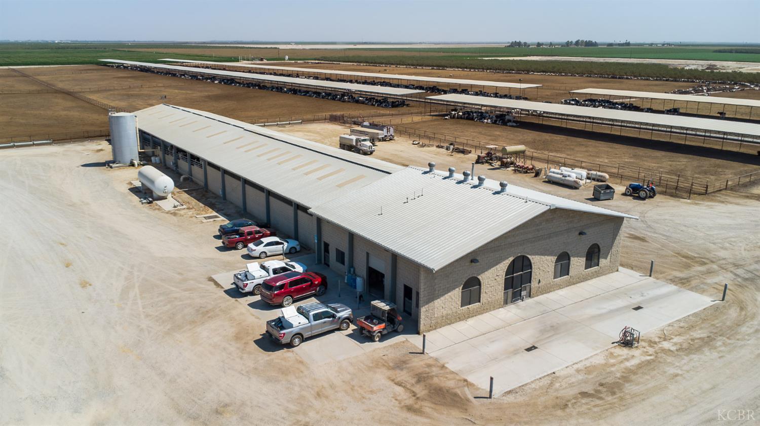 10420 W Manning Ave, Fresno, CA 93706