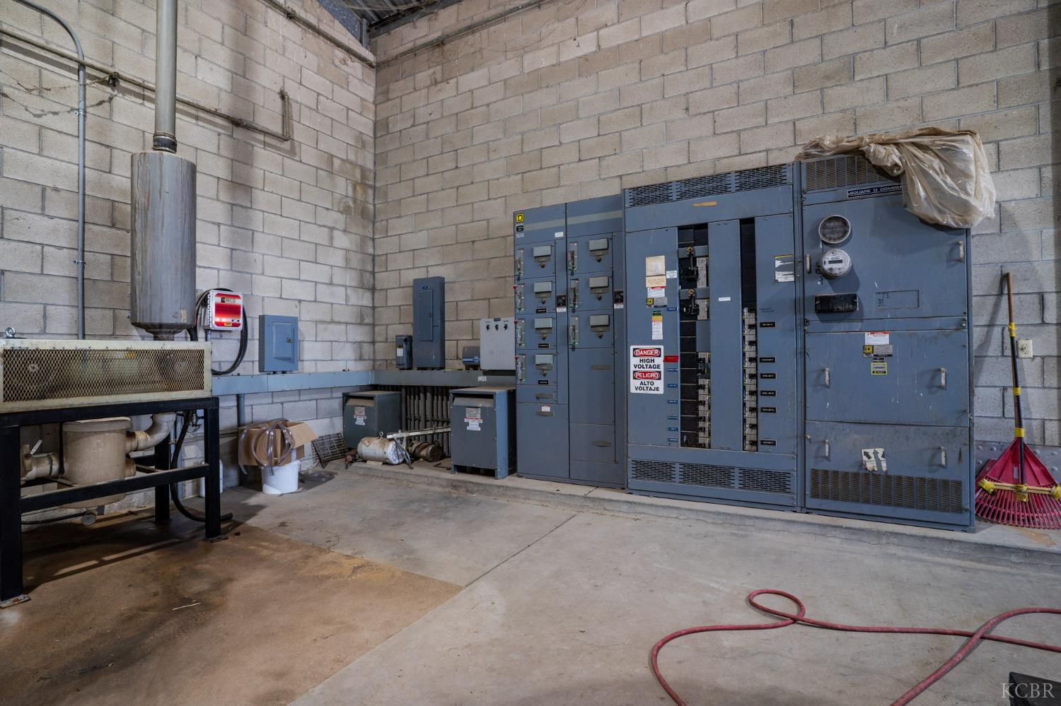 10420 W Manning Ave, Fresno, CA 93706