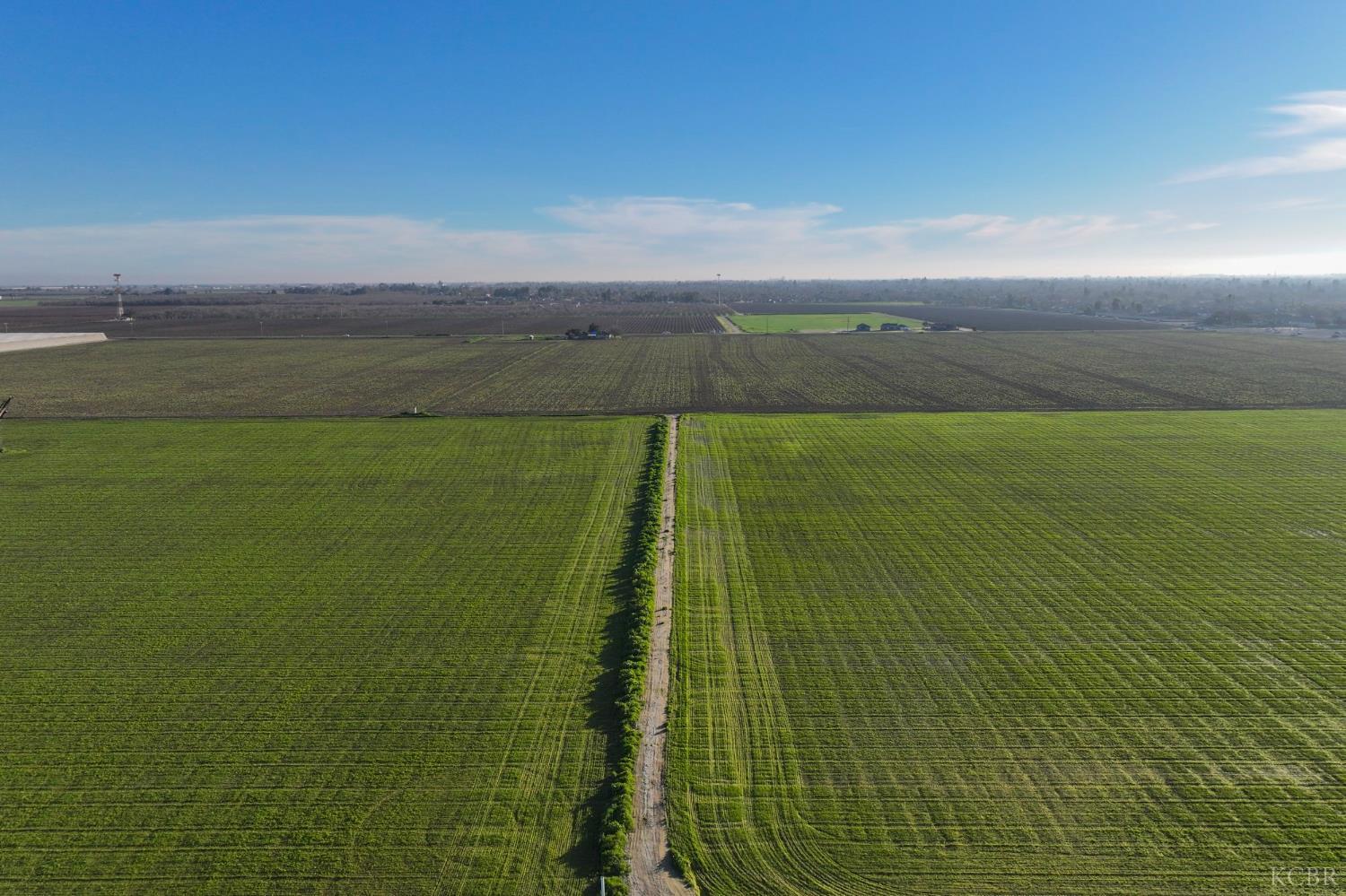 6505 10th Ave, Hanford, CA 93230