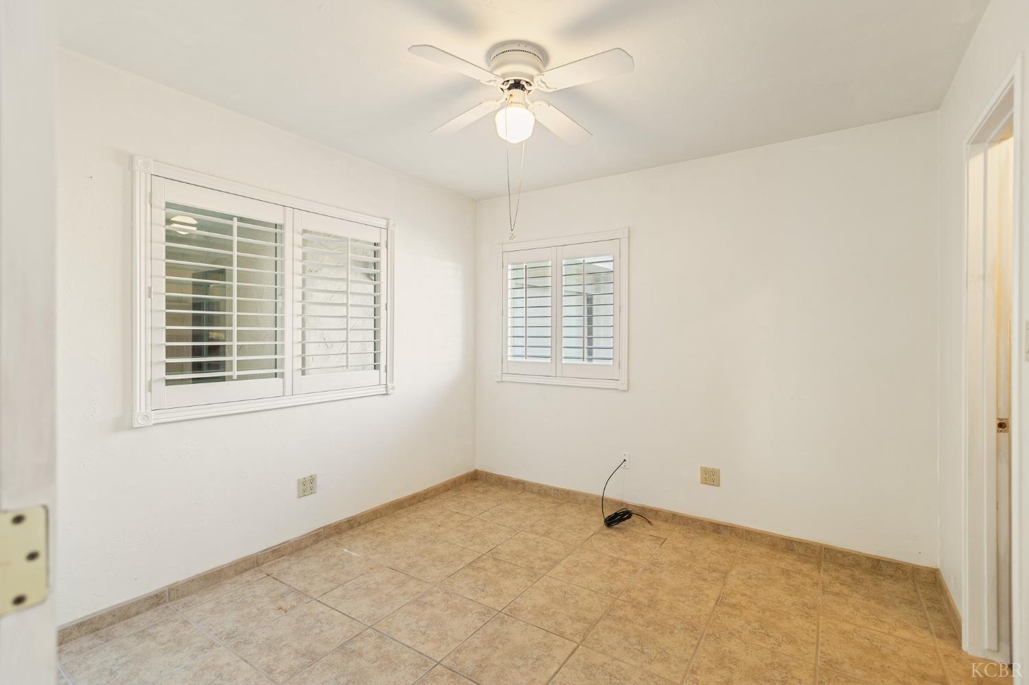 637 Village Green St, Porterville, CA 93257