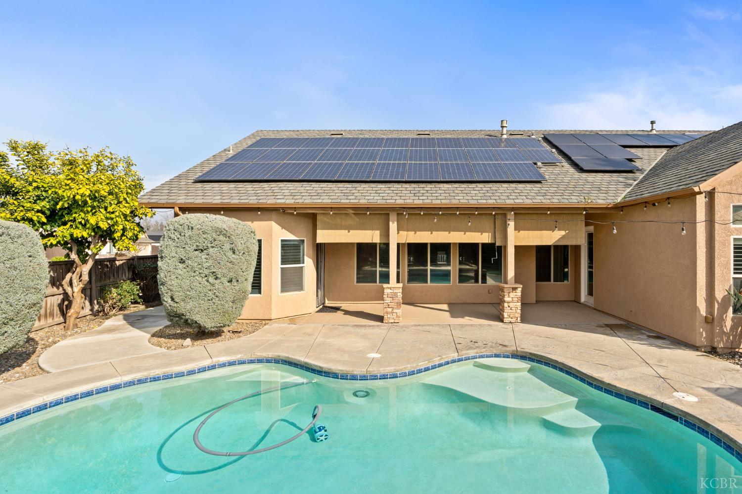 321 N Preston St, Visalia, CA 93291