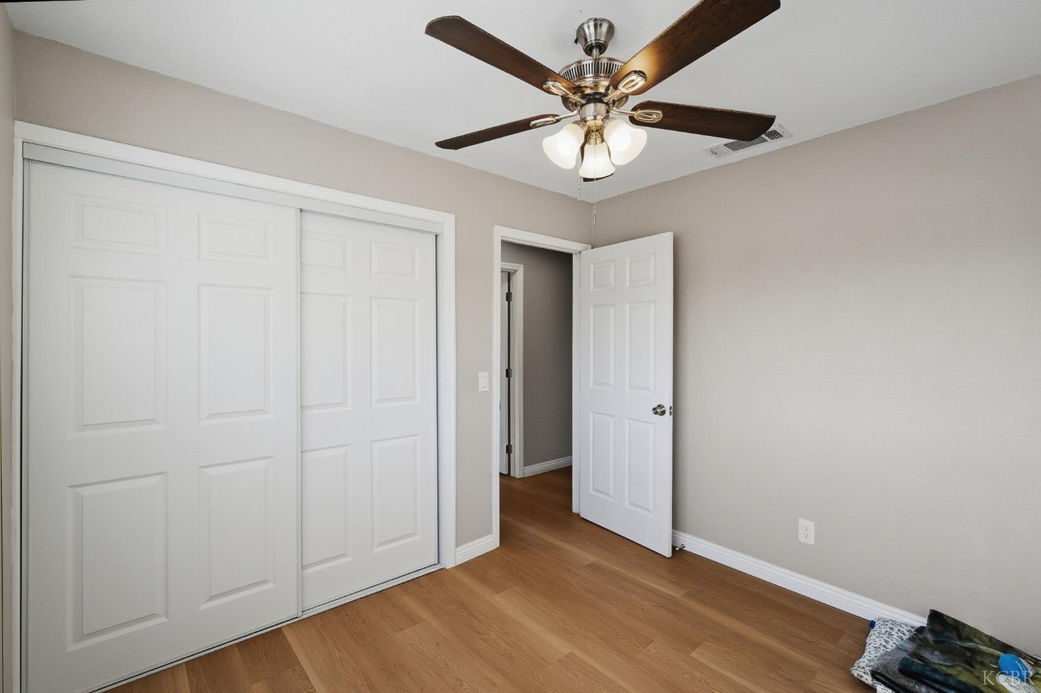 1021 Stanley Ave, Corcoran, CA 93212