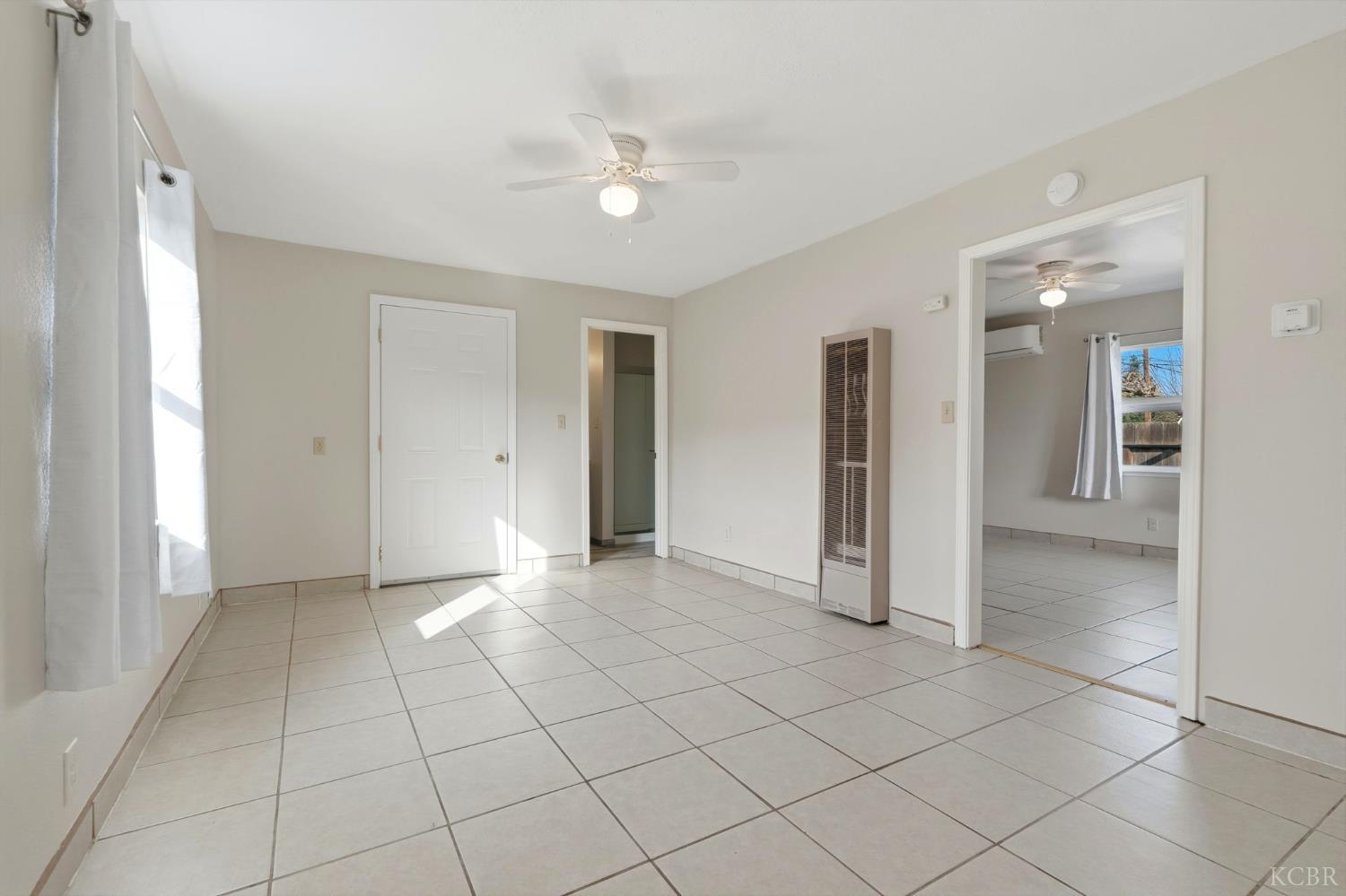 402 E Elm St, Hanford, CA 93230