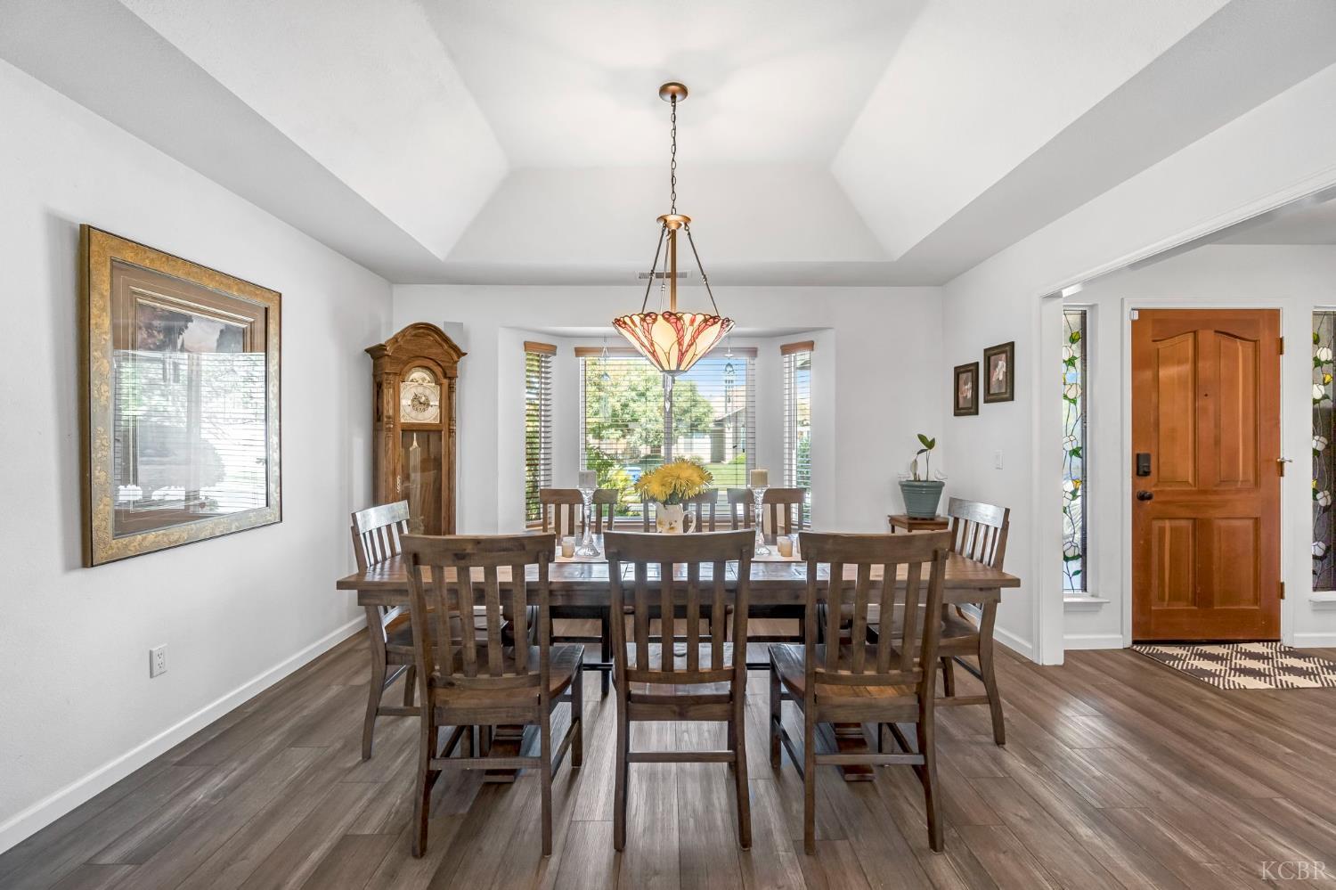 1405 Lincoln Ln, Lemoore, CA 93245