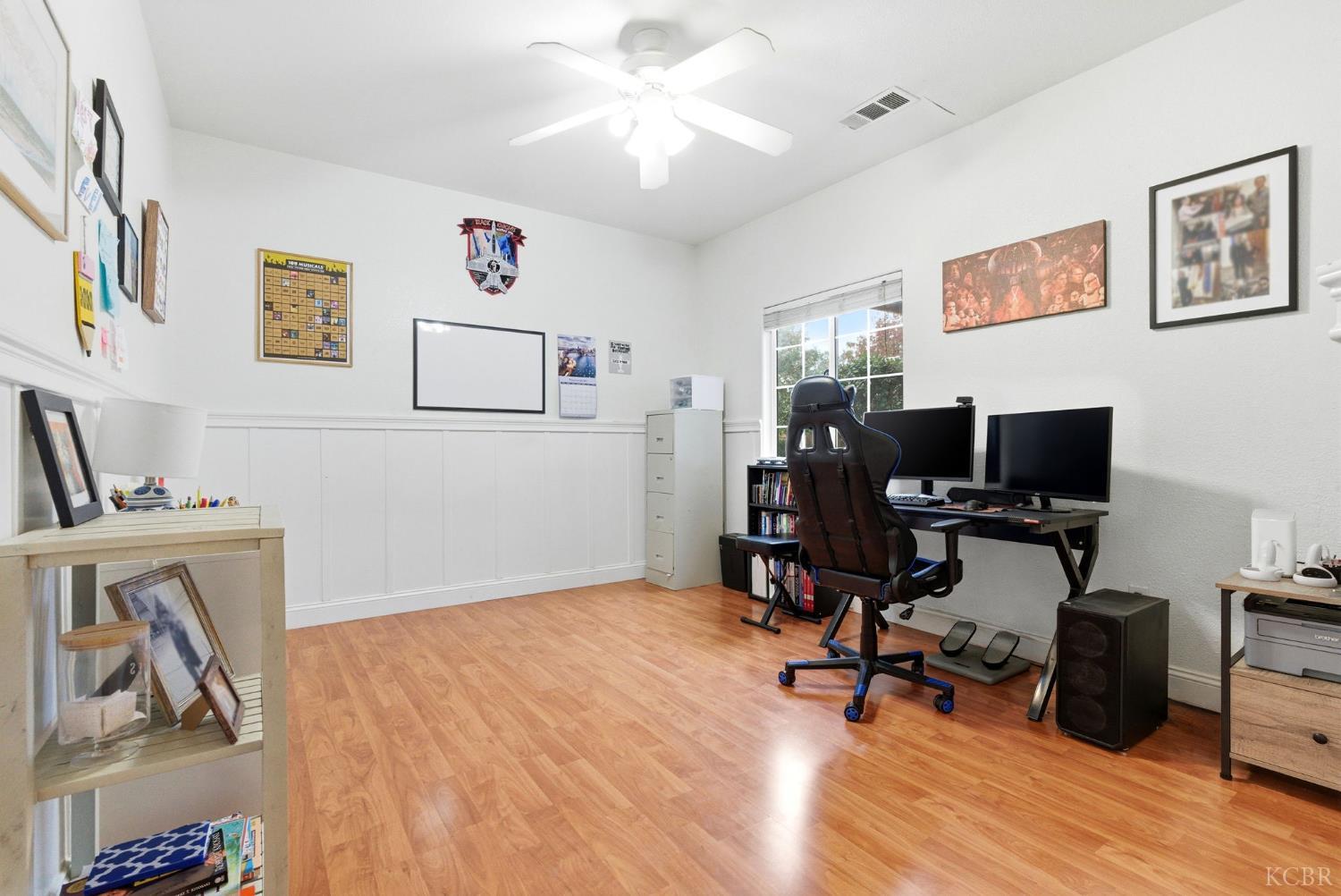 535 Mallard Ave, Lemoore, CA 93245