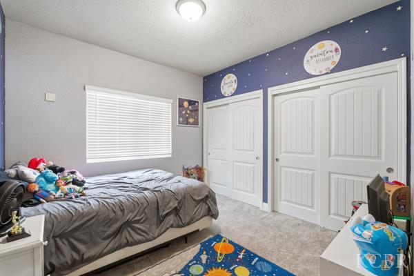 1150 Fire Fall Ave, Lemoore, CA 93245