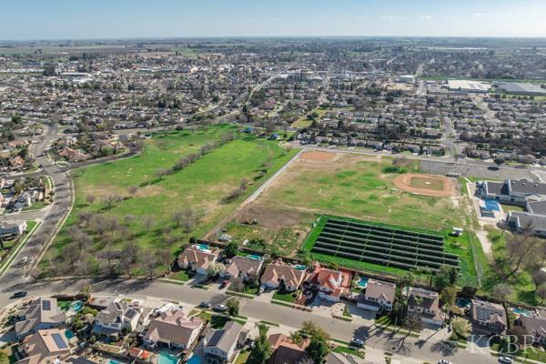 1150 Fire Fall Ave, Lemoore, CA 93245