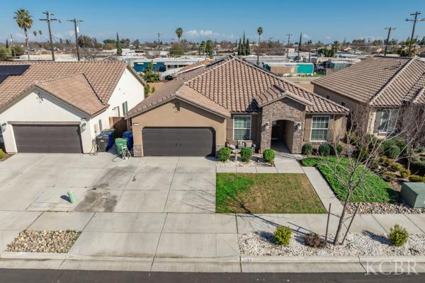 1150 Fire Fall Ave, Lemoore, CA 93245