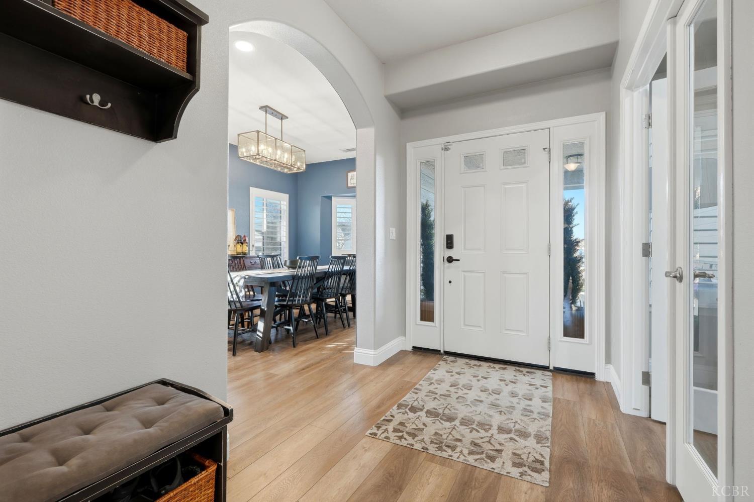 1483 Atlantic Ave, Lemoore, CA 93245