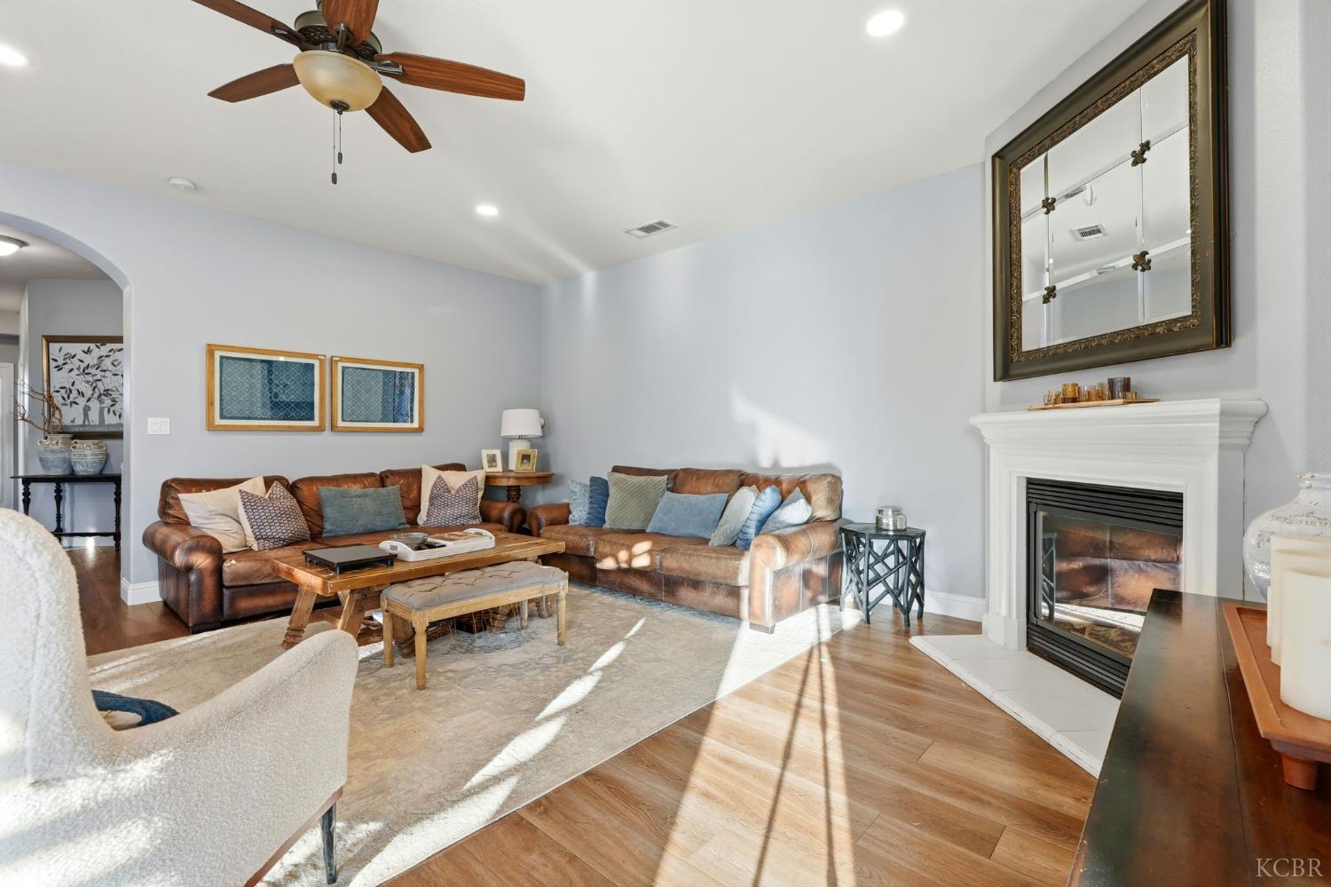 1483 Atlantic Ave, Lemoore, CA 93245