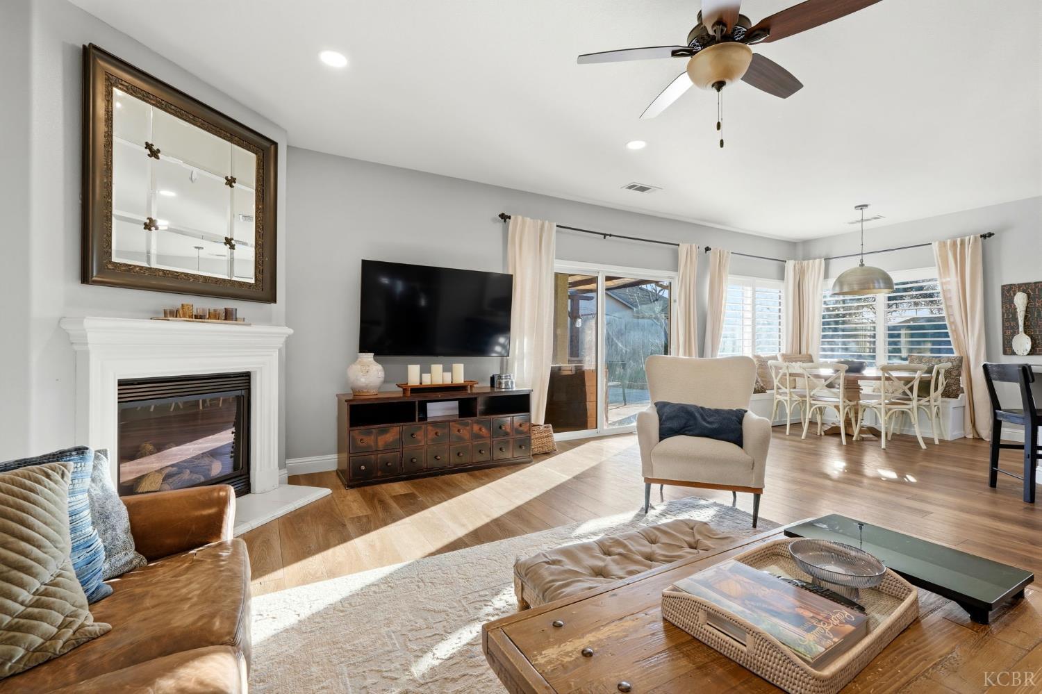 1483 Atlantic Ave, Lemoore, CA 93245