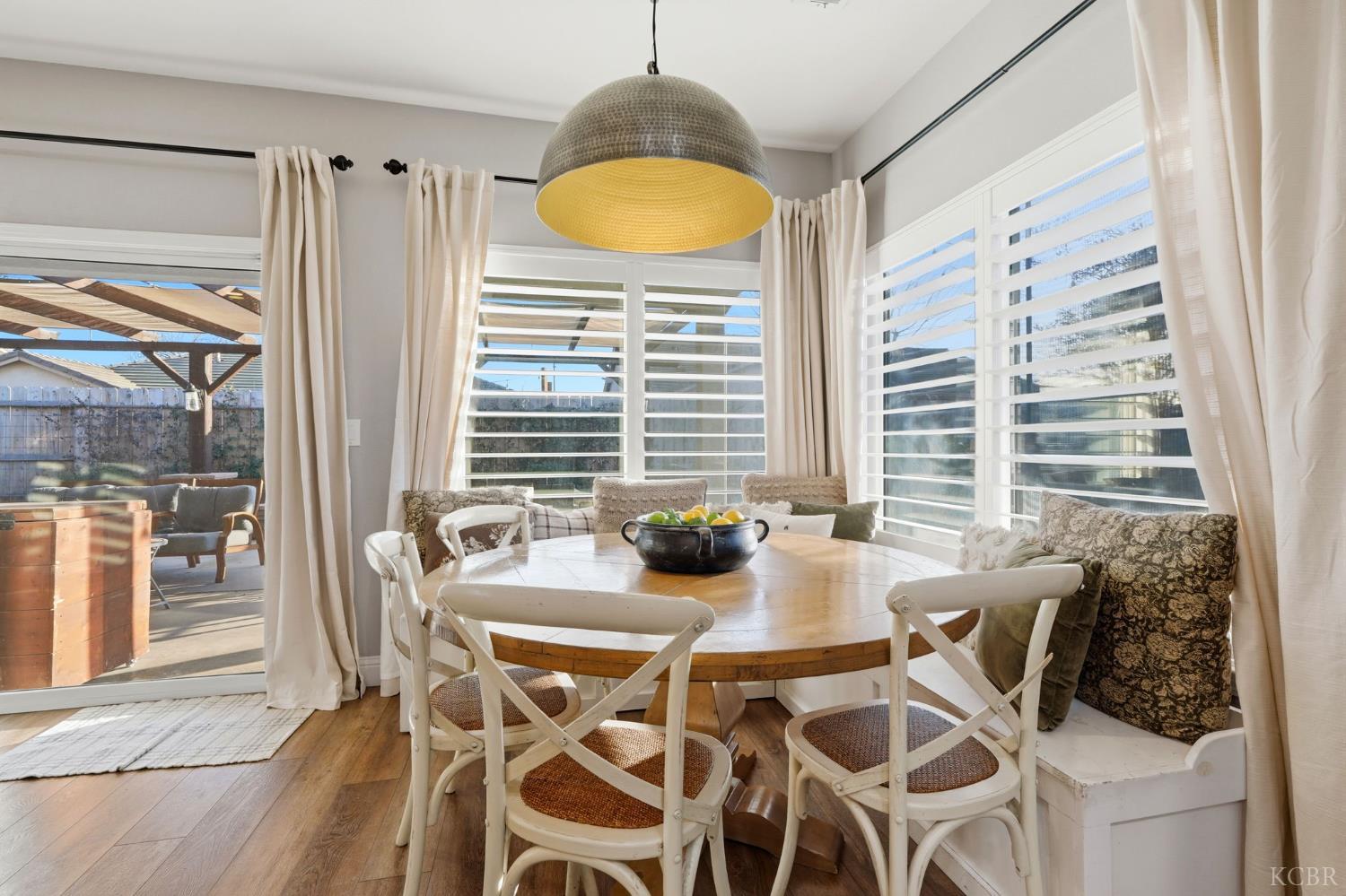 1483 Atlantic Ave, Lemoore, CA 93245