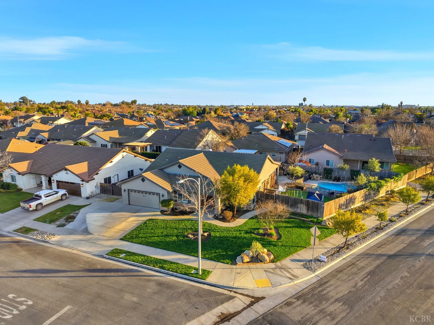 1483 Atlantic Ave, Lemoore, CA 93245