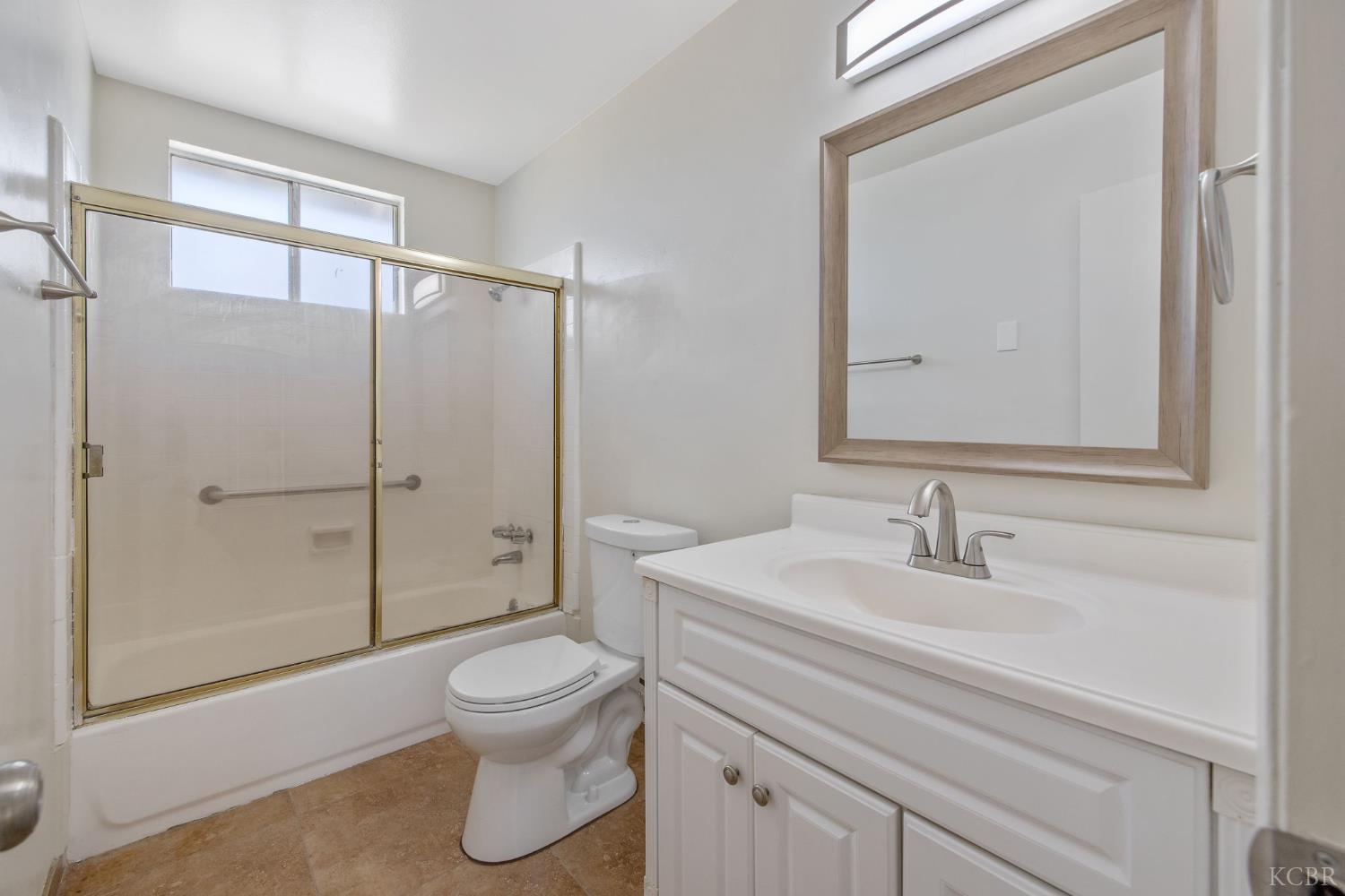 1432 N Locust St, Visalia, CA 93291