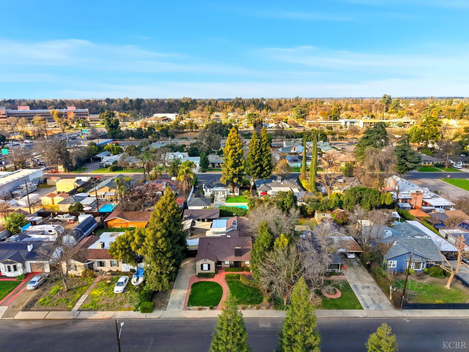 1708 W Myrtle Ave, Visalia, CA 93277