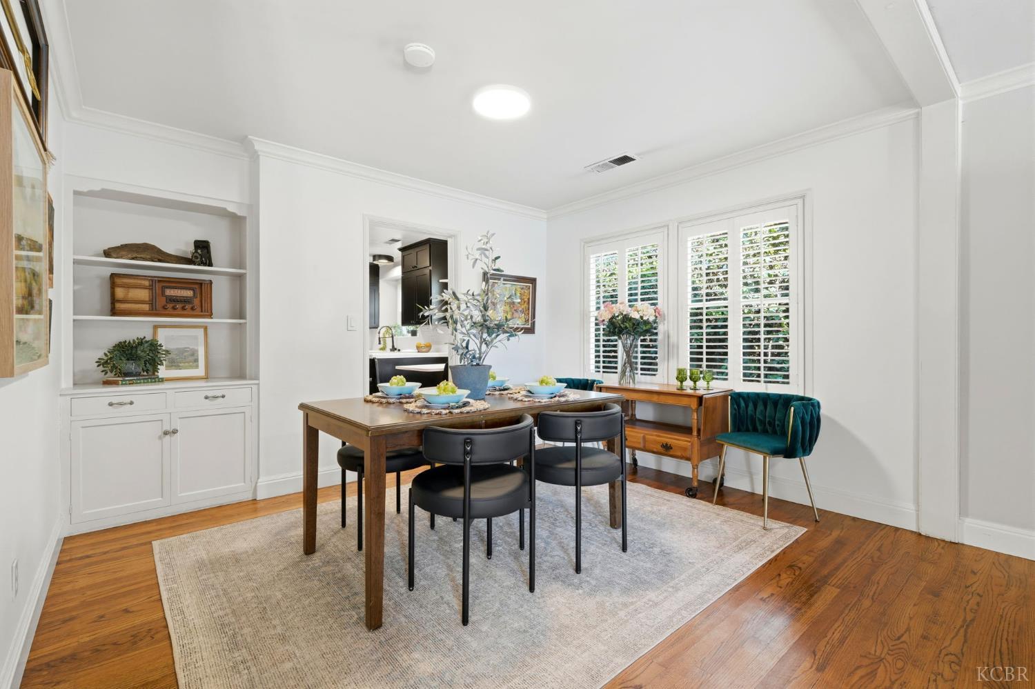 1708 W Myrtle Ave, Visalia, CA 93277