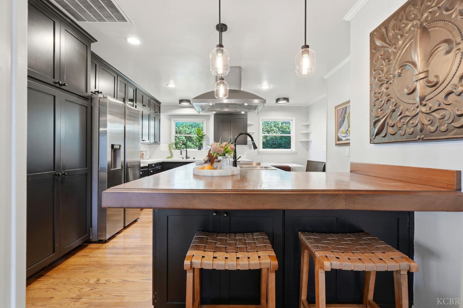 1708 W Myrtle Ave, Visalia, CA 93277