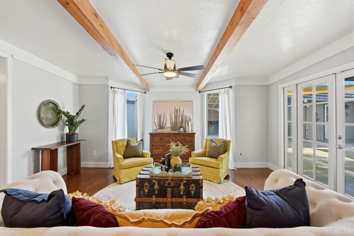 1708 W Myrtle Ave, Visalia, CA 93277