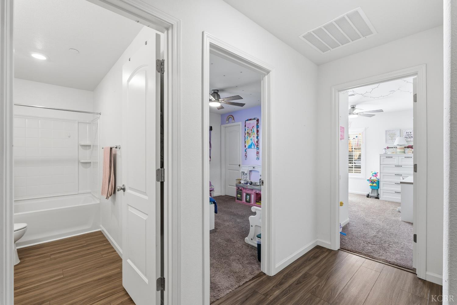 878 E Bonita Ave, Fowler, CA 93625