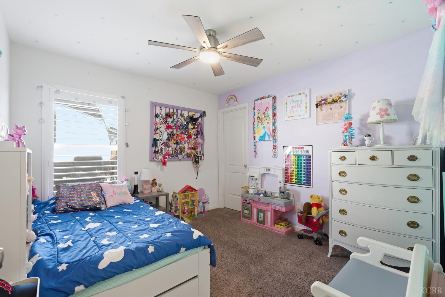 878 E Bonita Ave, Fowler, CA 93625