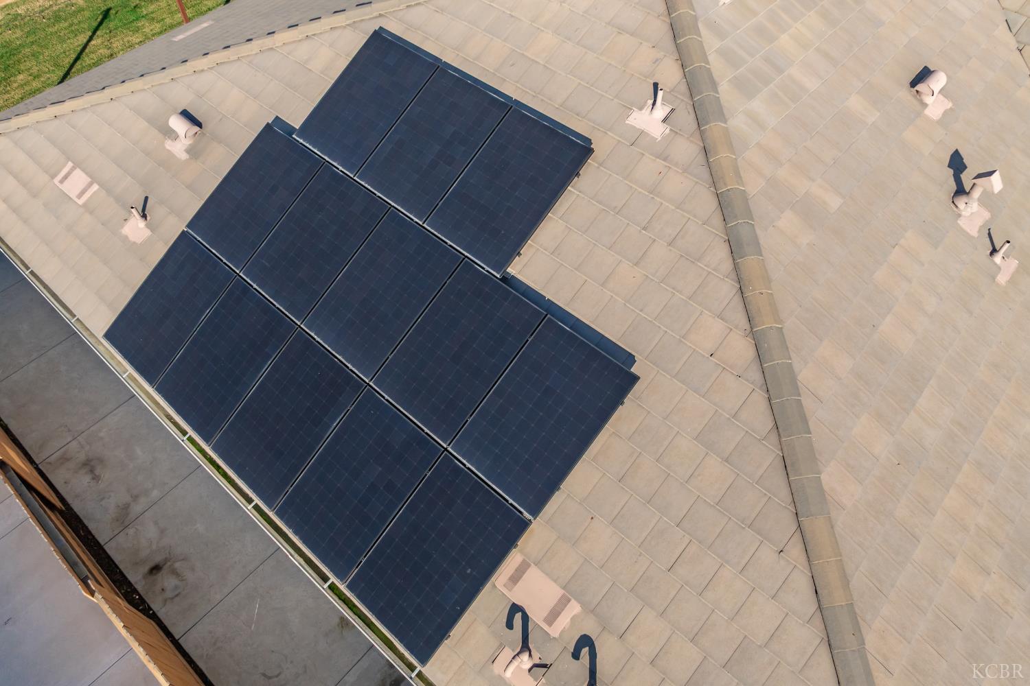 878 E Bonita Ave, Fowler, CA 93625