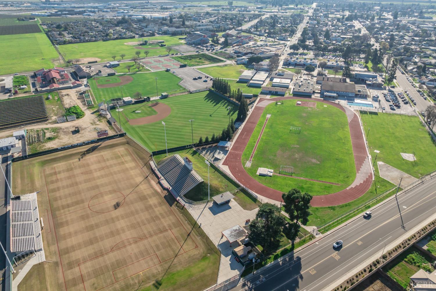 878 E Bonita Ave, Fowler, CA 93625