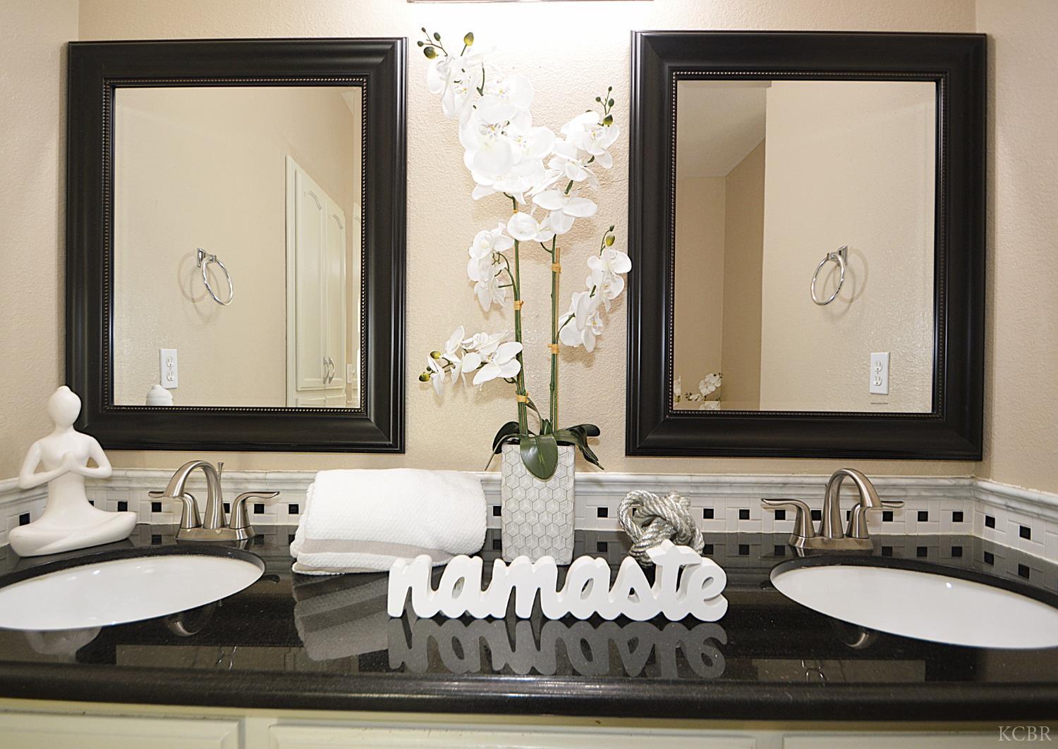 1133 Cousins Ct, Lemoore, CA 93245