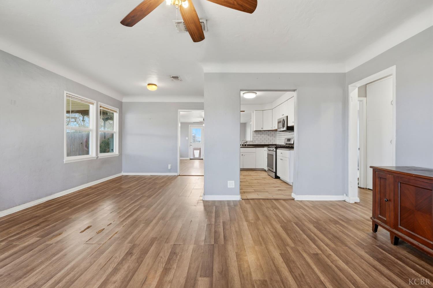 251 Skaggs St, Lemoore, CA 93245