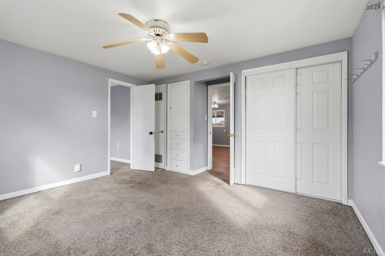 251 Skaggs St, Lemoore, CA 93245