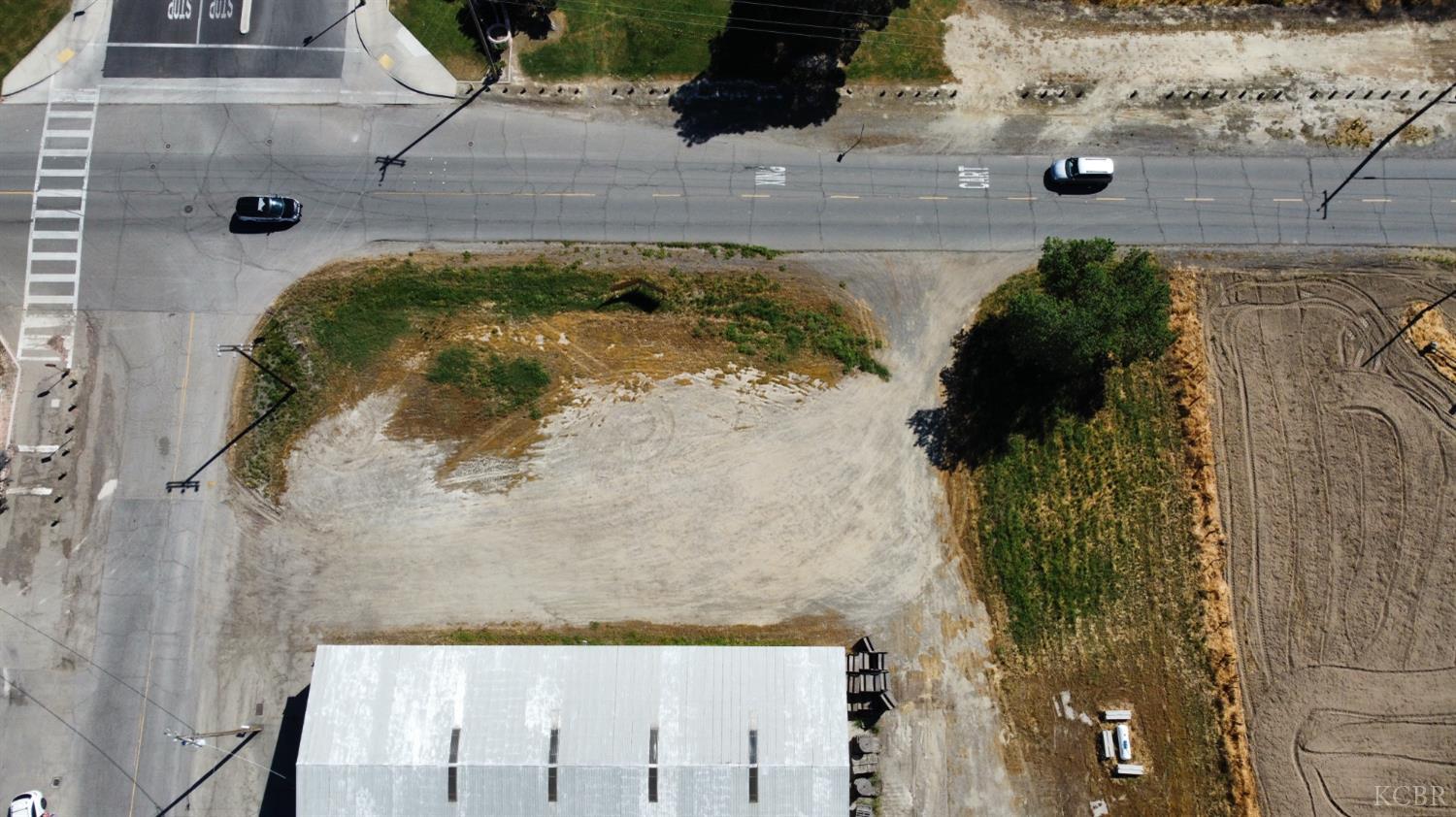 898 Champion St, Lemoore, CA 93245