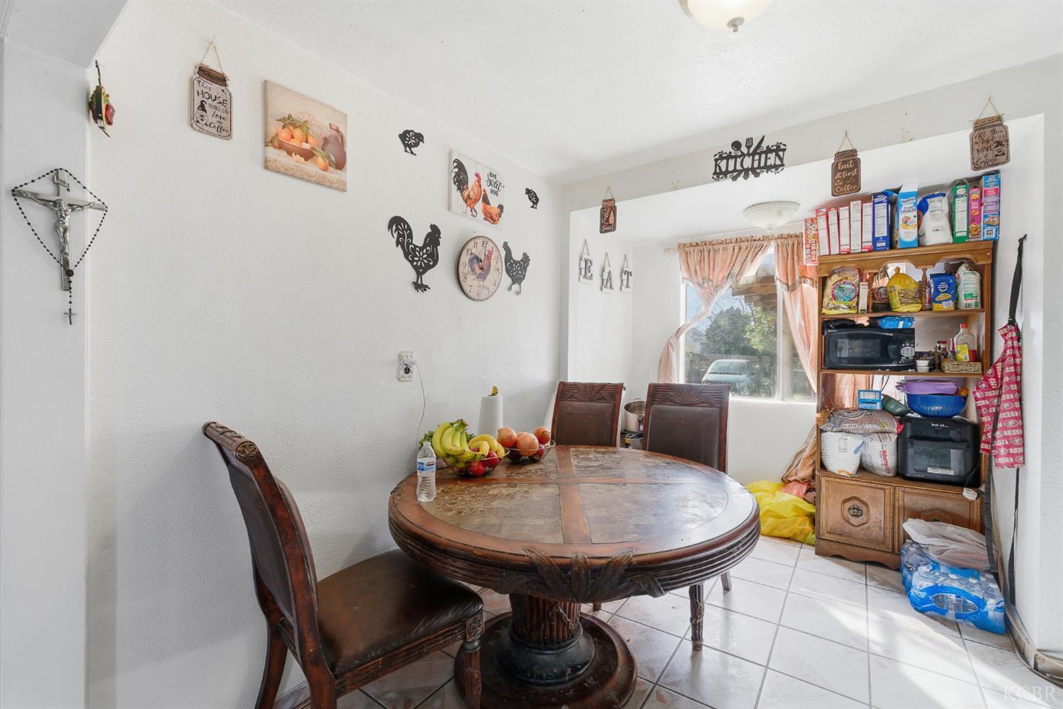 416 E Mariposa, Avenal, CA 93204