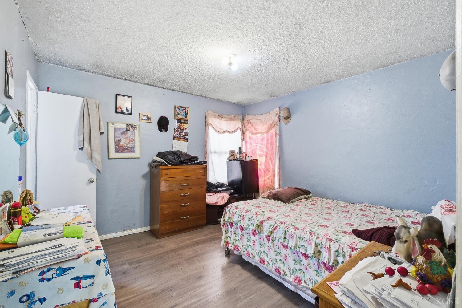 416 E Mariposa, Avenal, CA 93204