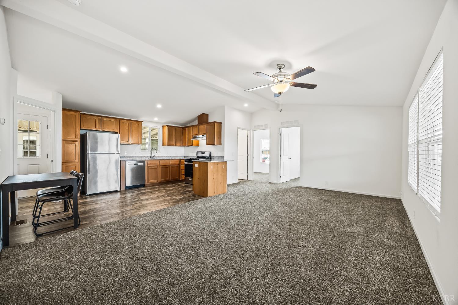 1255 Sp 81 W Grangeville Blvd, Hanford, CA 93230