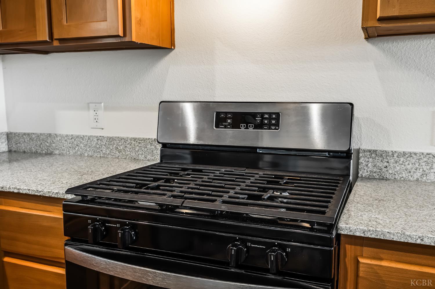 1255 Sp 81 W Grangeville Blvd, Hanford, CA 93230