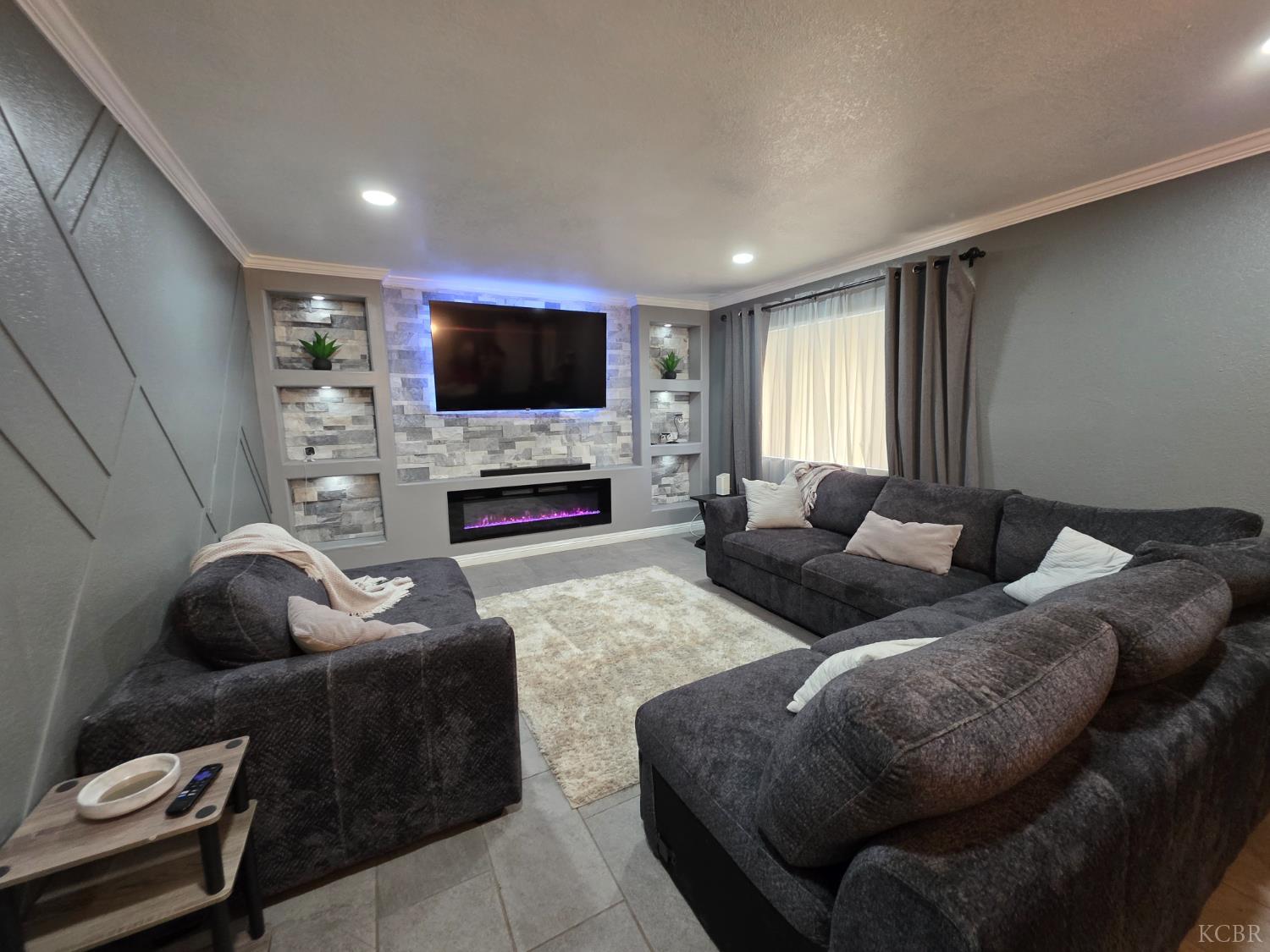 900 Keegan Ave, Corcoran, CA 93212