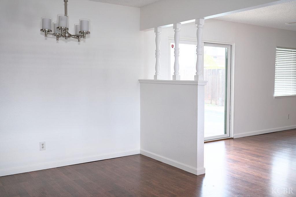 180 Magnolia Ave W, Hanford, CA 93230